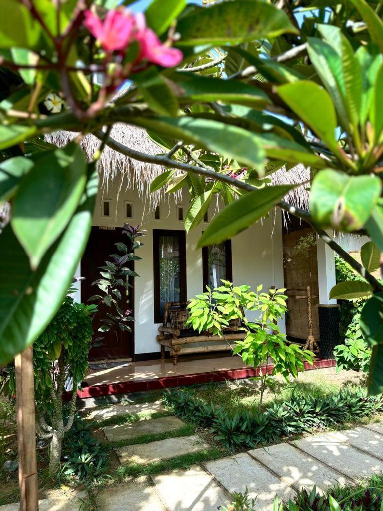 Cewin'S Homestay Kuta  Luaran gambar